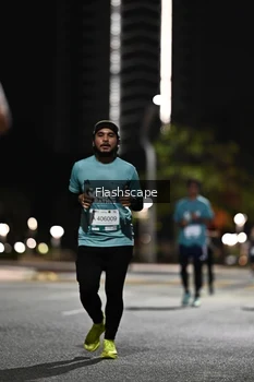 Runner Photo 2350409