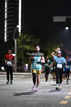 Runner Photo 2350425