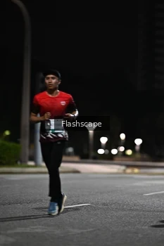 Runner Photo 2350428