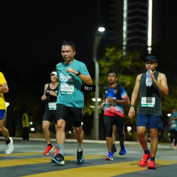 Runner Photo 2350435