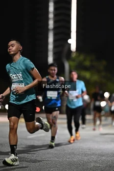 Runner Photo 2350449