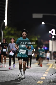 Runner Photo 2350452