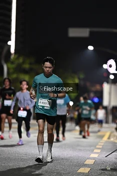 Runner Photo 2350455