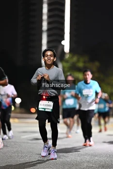 Runner Photo 2350460
