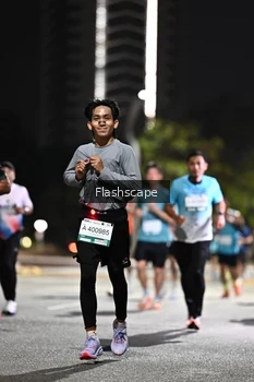 Runner Photo 2350463