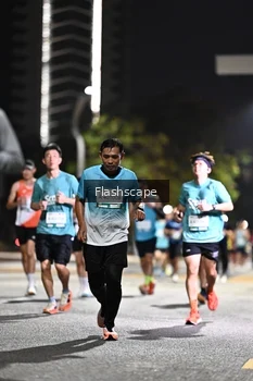 Runner Photo 2350465