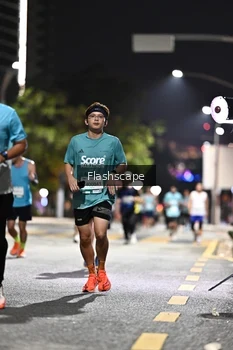 Runner Photo 2350469