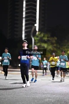 Runner Photo 2350492