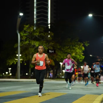 Runner Photo 2350509