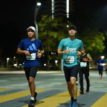 Runner Photo 2350974