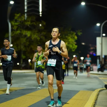 Runner Photo 2351011