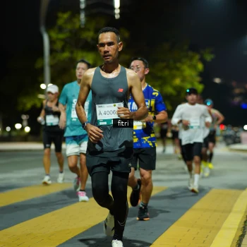 Runner Photo 2351048
