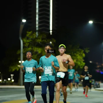 Runner Photo 2351212