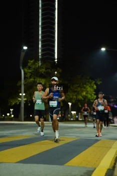 Runner Photo 2351337