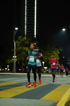 Runner Photo 2351356