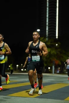 Runner Photo 2351362