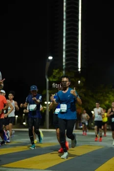 Runner Photo 2351383