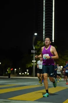Runner Photo 2351394
