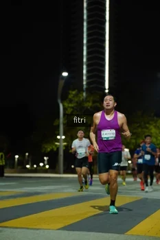 Runner Photo 2351398