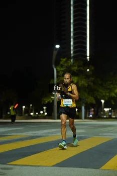Runner Photo 2351424