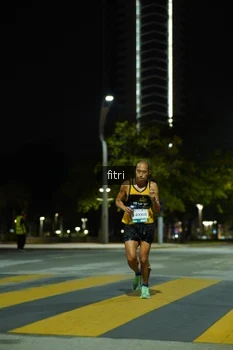 Runner Photo 2351425
