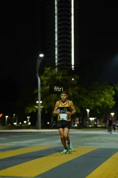 Runner Photo 2351427
