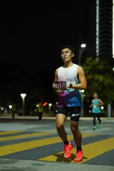 Runner Photo 2351485