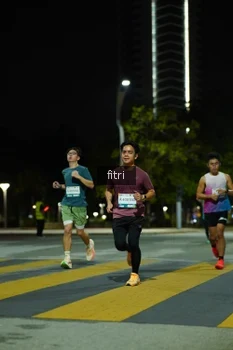 Runner Photo 2351510