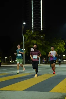 Runner Photo 2351515