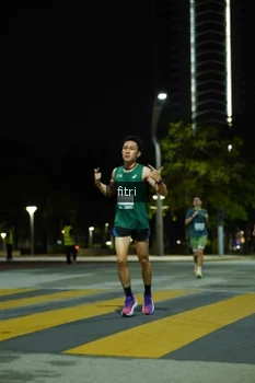 Runner Photo 2351529