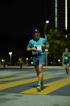 Runner Photo 2351539