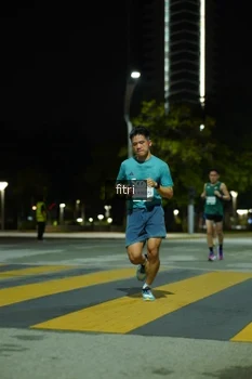 Runner Photo 2351559
