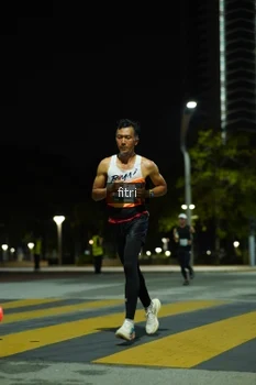 Runner Photo 2351568
