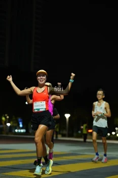 Runner Photo 2351589