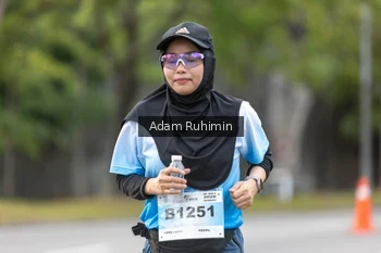 Runner Photo 2351596