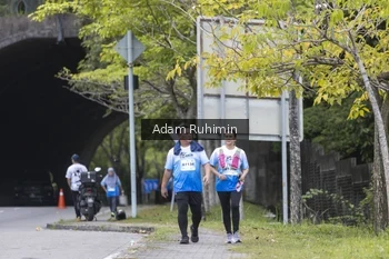 Runner Photo 2351599