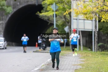 Runner Photo 2351636