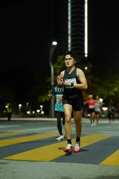 Runner Photo 2351641
