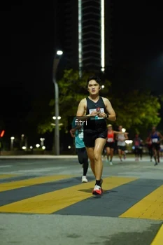 Runner Photo 2351645
