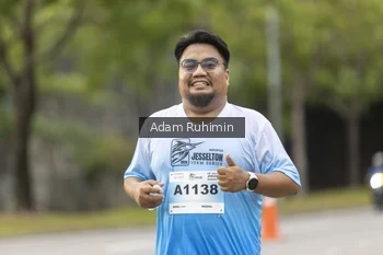 Runner Photo 2351657