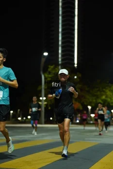 Runner Photo 2351665