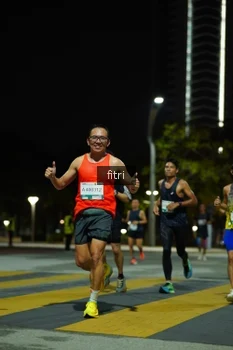 Runner Photo 2351675