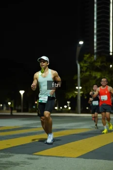 Runner Photo 2351680