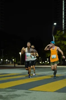 Runner Photo 2351707