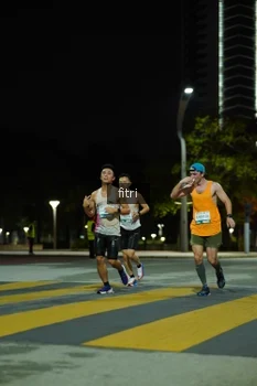 Runner Photo 2351711