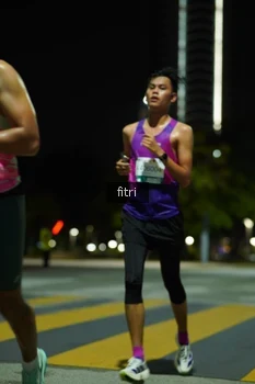 Runner Photo 2351752