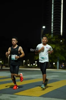 Runner Photo 2351771