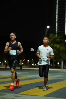 Runner Photo 2351772
