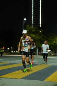 Runner Photo 2351784