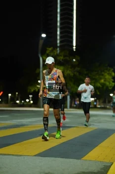 Runner Photo 2351786